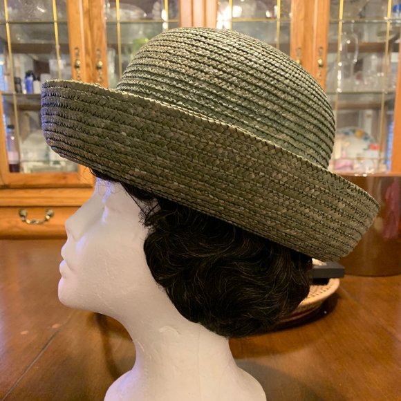 Hat - Picture 4 of 4